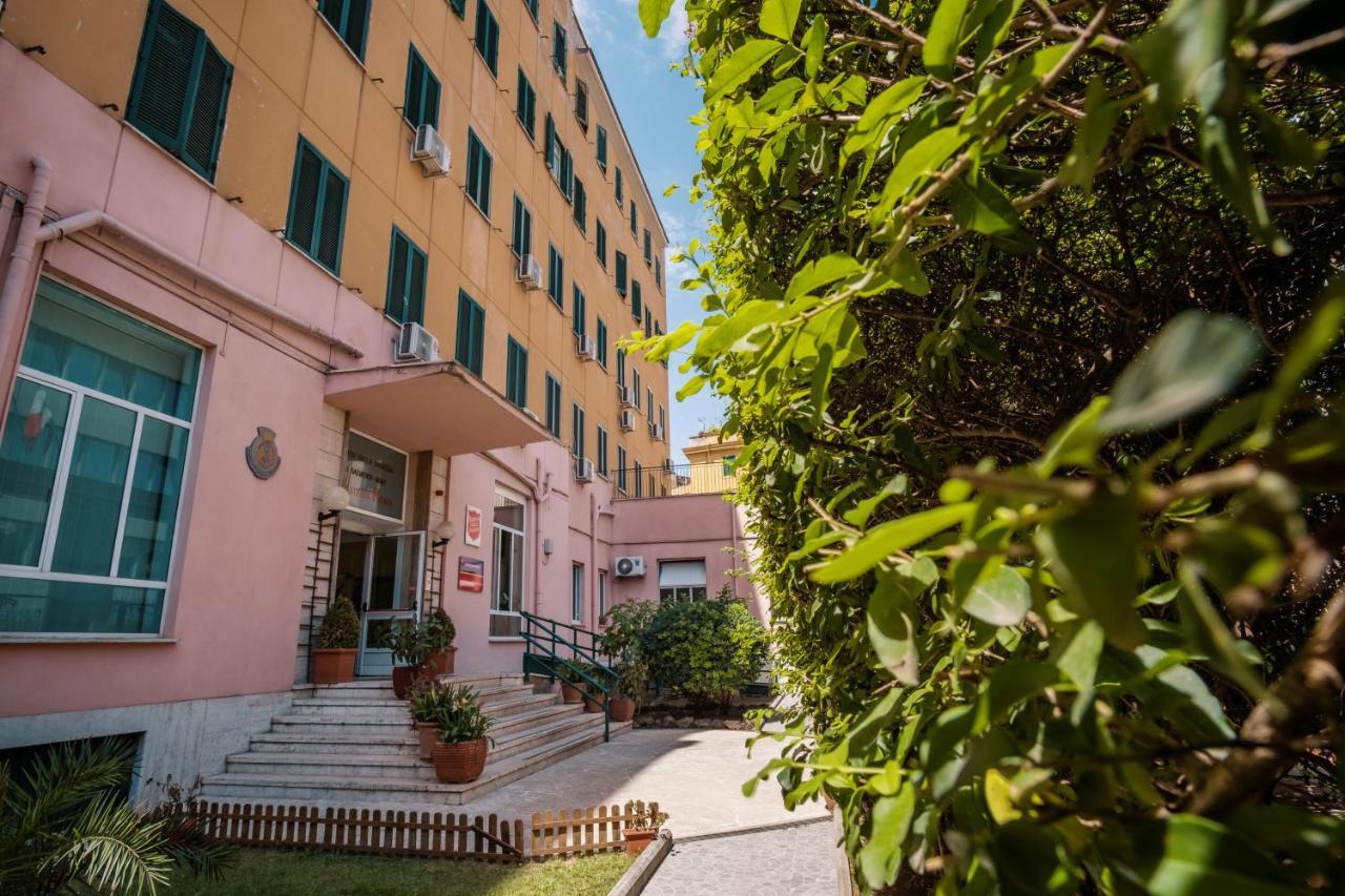 Foresteria Roma Esercito Della Salvezza Exterior foto